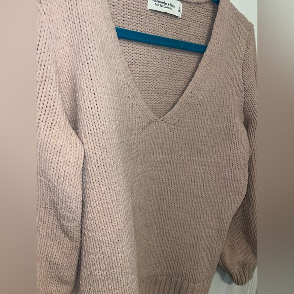 NWT Abercrombie & Fitch Soft A&F Collection Outlet Large comfy pink sweater - Picture 6 of 7